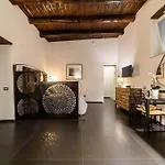 Duomo - Wifi + Netflix Incantevole Appartamento