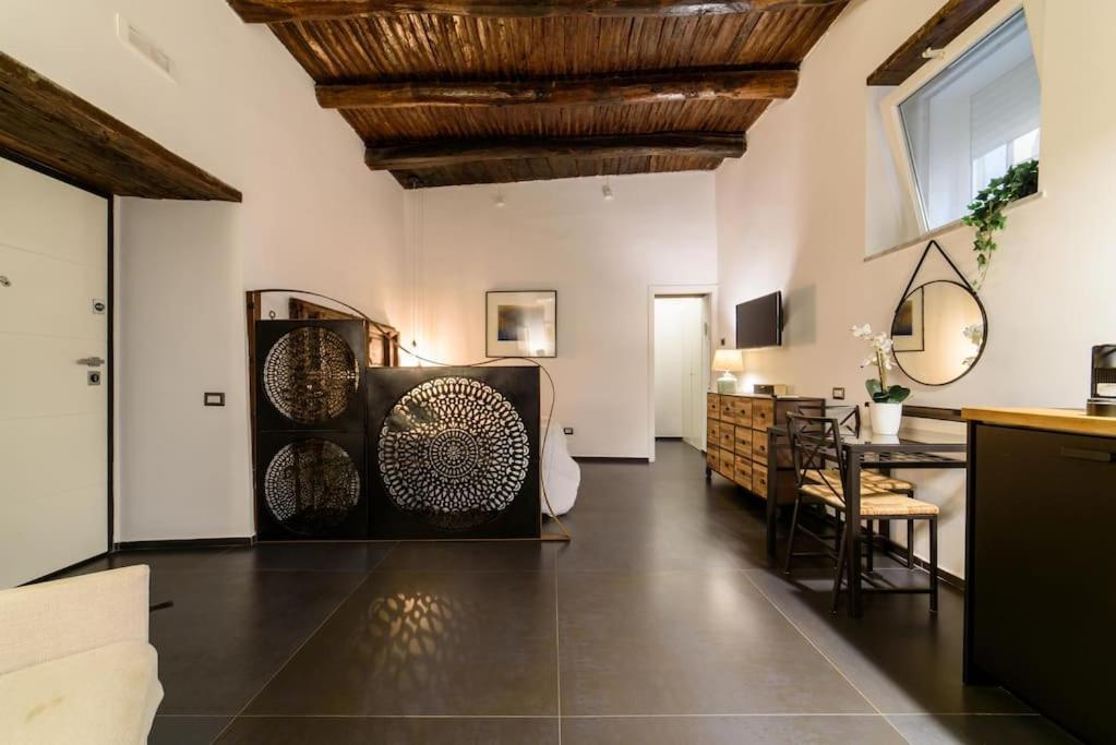 Duomo - Wifi + Netflix Incantevole Appartamento